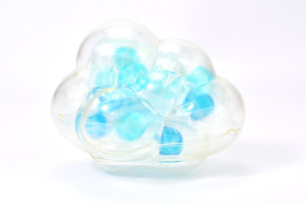 kenelebunshitsu's tweet image. ＼🐘ブンシツニュース🐘／

ケンエレブンシツにて、「RAINDROP」ソフビを販売中！

中空工房
「RAINDROP」

#ケンエレブンシツ
#RAINDROP