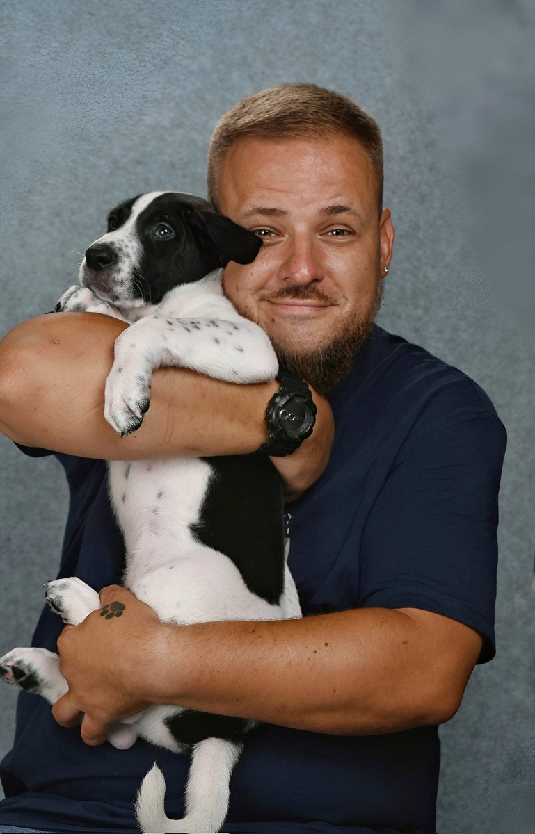 papasobaka's tweet image. Hello everyone! I found a home! A home for dogs. We will think about how to move there soon. There is a lot of work there and we will need help. We will need to build enclosures and much more. We are moving towards our goal!
