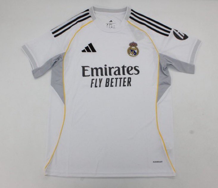 DanikRM_'s tweet photo. 🚨🤍 Si el Real Madrid se clasifica hoy a la FINAL vamos a sortear una de estas camisetas

Para participar: 

- Dar RT a este tweet
- Seguir a @Ctinfo_17 y a mi
- Mencionar a un amigo/a

🍀 Mucha suerte!! https://t.co/A8rbKj9m1q