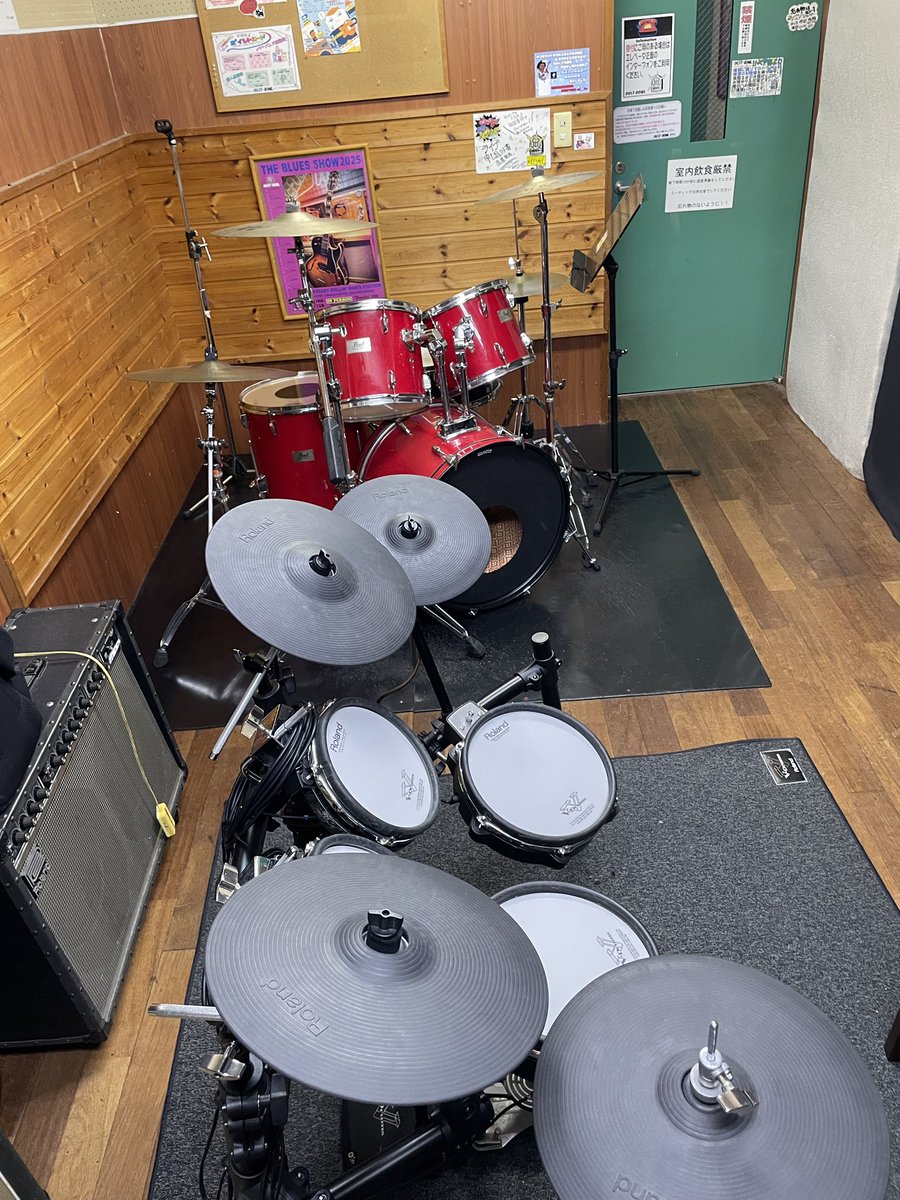 GrooveMuseum's tweet photo. 一昨日昨日と体験レッスンや通常レッスンでした🥁
生徒さんの上達を見れ、課題を見つけられて良い日でした☺️
体験の方も即日入会で嬉しい限りです❗️
今日明日はじっくりと自己研磨💪
7月体験レッスンもう少し募集中🥁
#ドラムレッスン #ドラム教室 #さいたま市 #南浦和 #東浦和 #高崎 #夏休み https://t.co/Cjw7wdXJz3