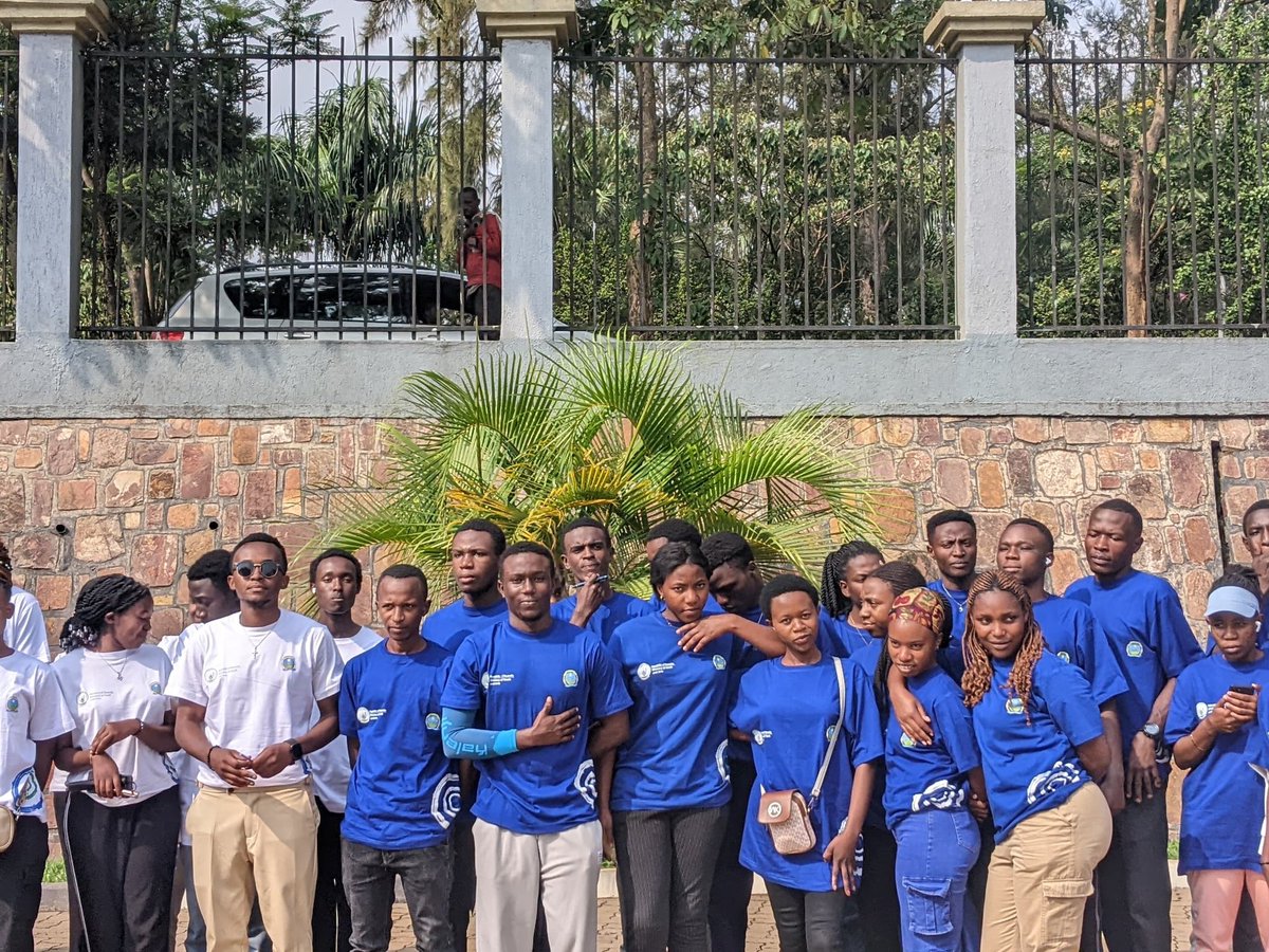 Wikliff_'s tweet image. Rubyiruko menya amateka yawe @Kigali #youth @Confrence