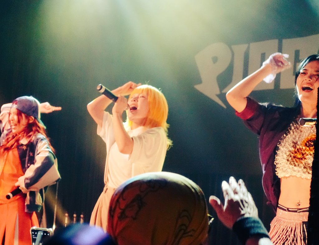 yokosuka22's tweet image. SU-RINGさんのロックンロールの逸材ぶりは最早言うまでもないのですが、ここに来て無敵の少年性を手に入れたｽｰﾘﾝはBoy Meets GirlでありGirl Meets Boyなんだと思います！！！！！！！！！！！！！！！！！！！！！！！！！！！！！！！！！！！！！！
　
#PIGGS渋谷 #PIGGS浴衣 #BBS5 #BOOBOOSTAR