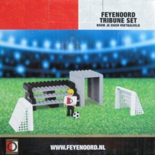 Iemand deze 2 Feyenoord sets nog liggen? #diverse #Feyenoord