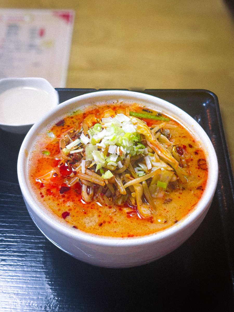 辛いもの食べて身体が喜んでいる🍜そして太り始めてる🐷