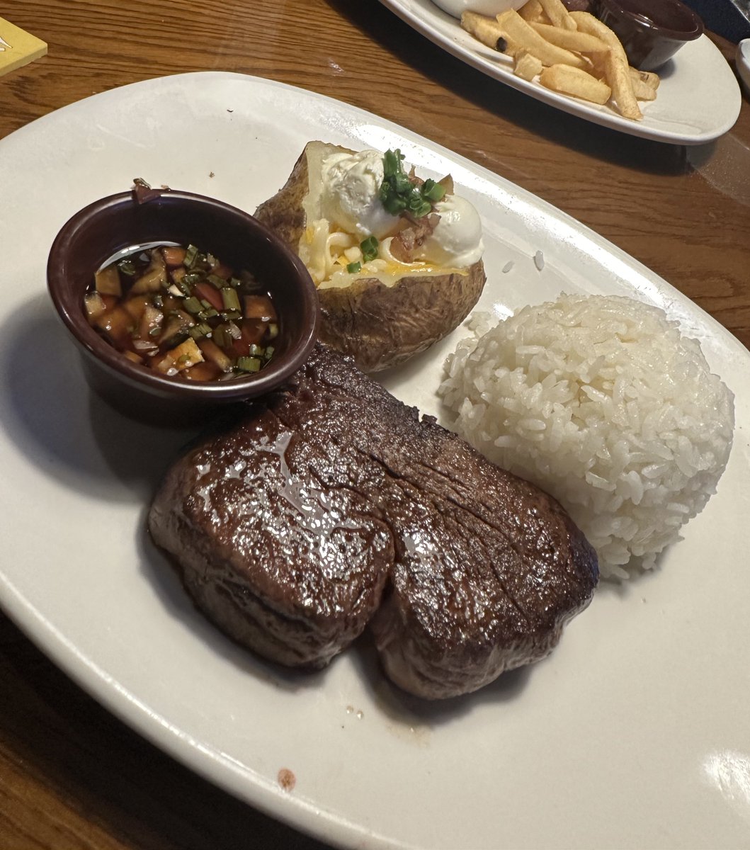 結婚記念日なので肉食って映画見てきた