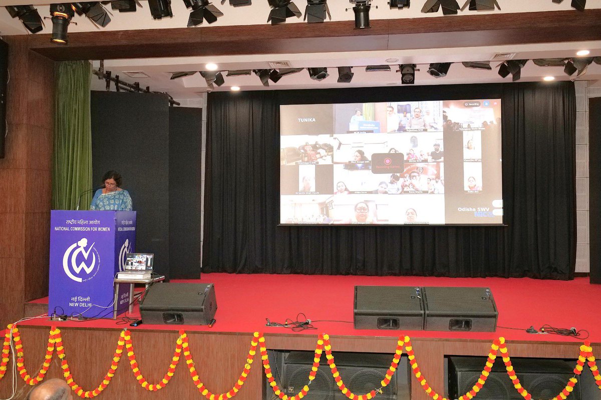 NCWIndia's tweet photo. IGNITE — एक नई शुरुआत!
आज NCW द्वारा IGNITE Online Lecture Series का शुभारंभ माननीय अध्यक्षा श्रीमती @VijayaRahatkar जी ने किया।
“IGNITE सिर्फ़ एक कार्यक्रम नहीं है — यह सोच को जगाने, संवाद को दिशा देने और बदलाव को जनांदोलन बनाने का मंच है।” #IgniteSeries https://t.co/umJXkNs8Zt