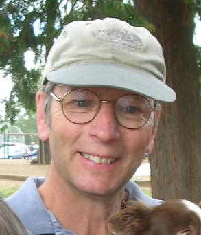 #HomophonesHurtYourWriting 
Mantel &amp; mantle: 1st is a shelf above the fireplace, 2nd is a cloak. 

Learn more at wordrefiner.com.  #SpellingMatters