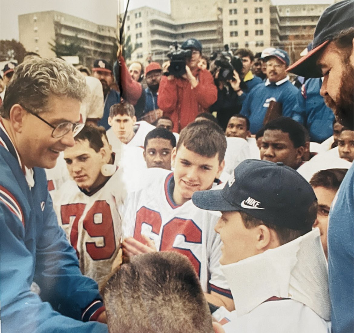 DeMathaCatholic's tweet photo. "I have never questioned God as to why I have been dealt a few bad hands.  But I have questioned Him as to why I have met so many wonderful people in my life."

-- Tim Strachan '94
     March 2025 https://t.co/df2lpSPKgL