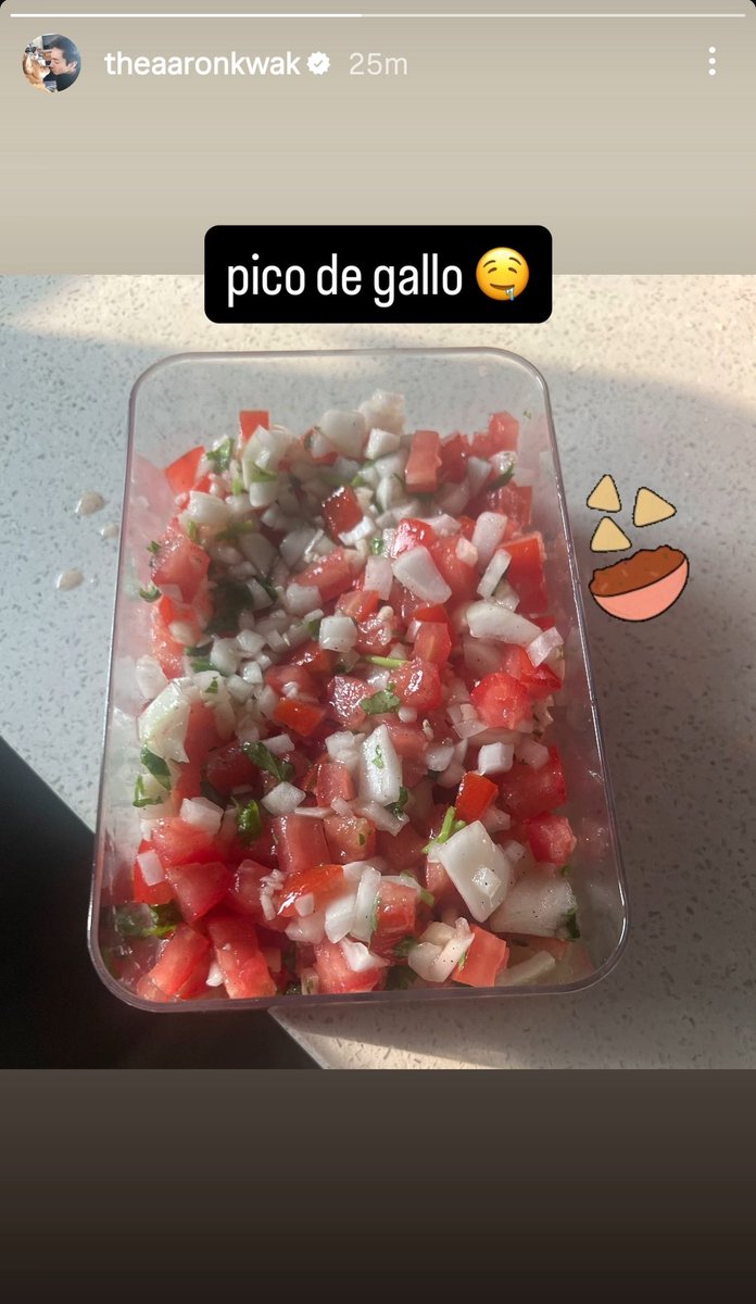 [INSTAGRAM]
theaaronkwak ig story

pico de gallo 🤤

#NUEST #뉴이스트 <a href="/realaaronkwak/">아론 (AARON)</a>
#아론 #곽아론 #AARON #ARON