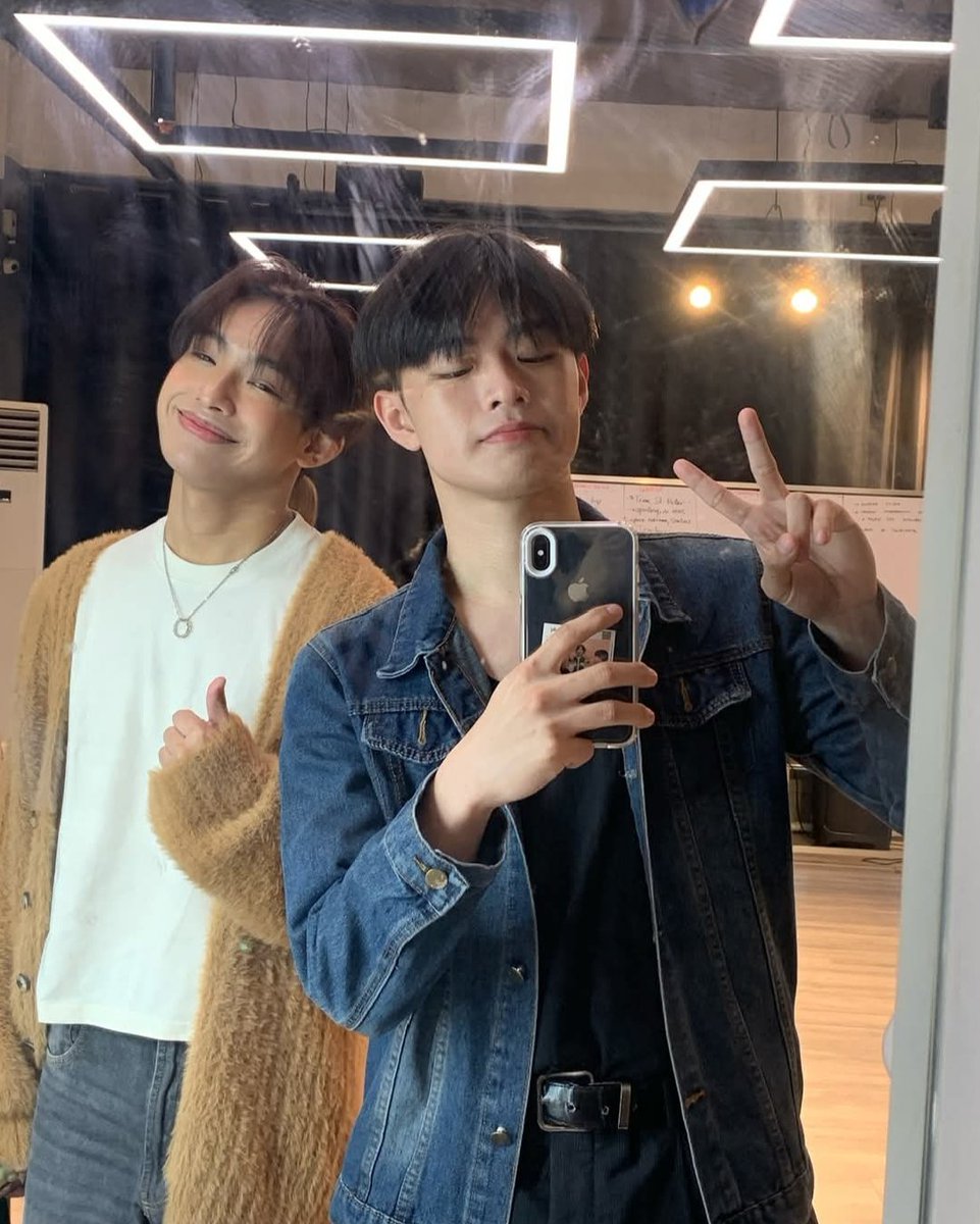 dearaxl_'s tweet photo. #DIGICAMZ https://t.co/KfGCVgKhDl
