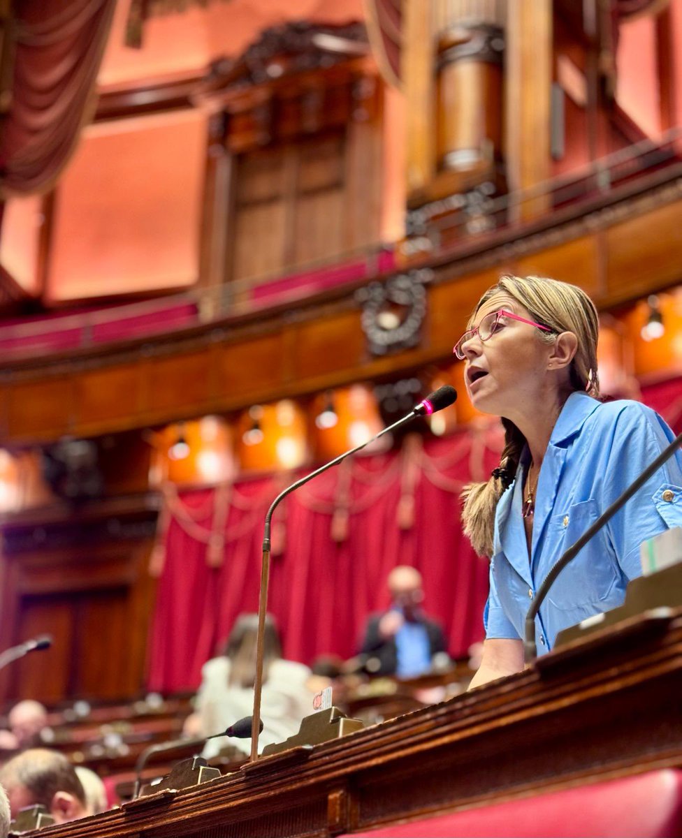 Maria Chiara Gadda 🇮🇹🇪🇺 (@mcgadda) on Twitter photo Con il progetto di un nuovo ente di riscossione delle tasse, il governo sconfessa decenni di propaganda sul taglio della pressione fiscale.
Invece di mettere in campo politiche che aumentino gli stipendi, ridotti sempre più all'osso, o contrastino l'inflazione, Giorgia Meloni e Con il progetto di un nuovo ente di riscossione delle tasse, il governo sconfessa decenni di propaganda sul taglio della pressione fiscale.
Invece di mettere in campo politiche che aumentino gli stipendi, ridotti sempre più all'osso, o contrastino l'inflazione, Giorgia Meloni e