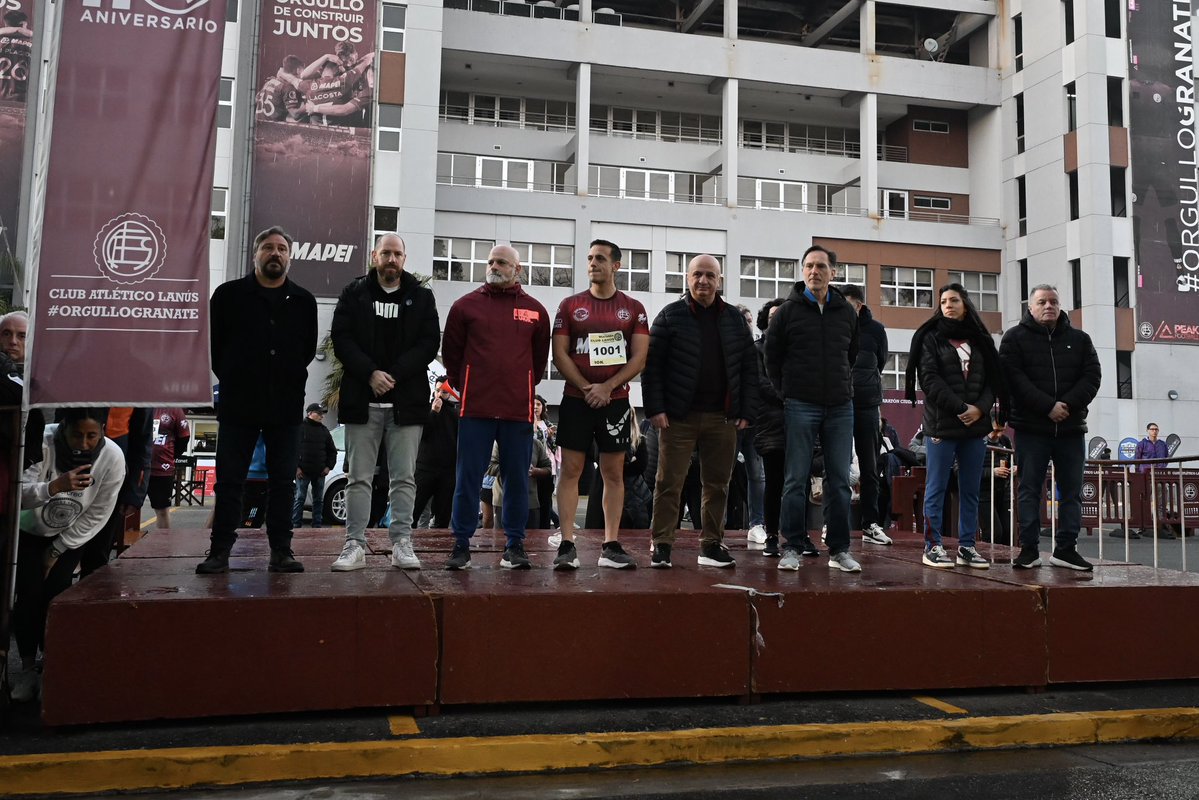XXIX Maratón del Club Atlético Lanús: largada de las categorías 21K y 10K 

#OrgulloGranate 🇱🇻 #LanúsMaratón29