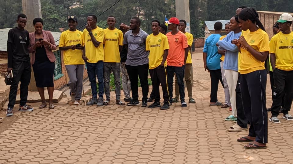 Wikliff_'s tweet image. Nk'urubyiruko Turajwe inshinga no kubaka @Igihugu🇷🇼