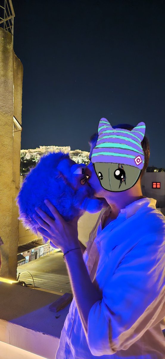 Oui, les frenchnads aiment Molandak

<a href="/rogamire42/">Rogamire ⨀ ⌘</a> aka rogamour en est fou 💜