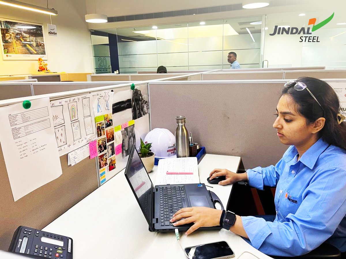 JindalSteel_In's tweet photo. In this edition of #DeskStories, we find inspiration at Anoushka Kurian’s desk, a space that reflects who she is. From her safety helmet to a growing reading list, every object grounds her journey in the fast-paced #LifeAtJindal. https://t.co/6GoO0oI7iG