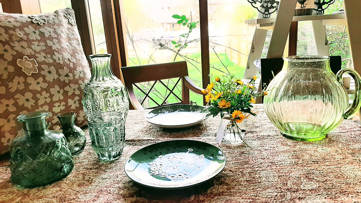 CheniesManor's tweet image. The Chenies Shop is always open when the House & Gardens are open - including at the Plant Fair this Sunday!