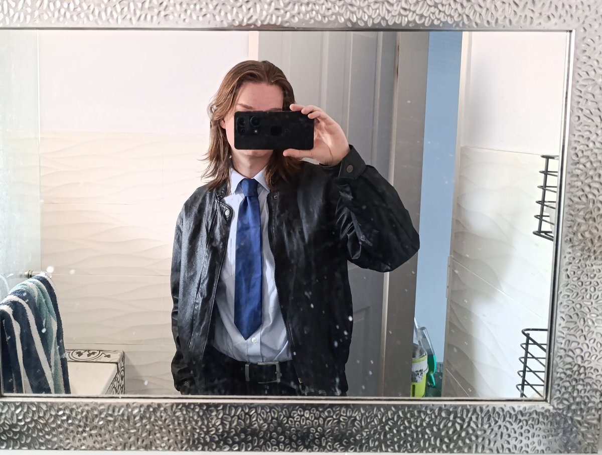 Волк tweet media