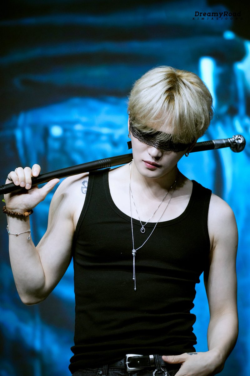 KJJ_DreamyRoad's tweet photo. 250709 Shanghai Fansign Event

세상에…

@bornfreeonekiss 

#김재중 #재중 #KIMJAEJOONG
#JAEJOONG #ジェジュン #金在中
#Beauty_in_Chaos  #뷰티인카오스 https://t.co/QXuOyqNzrb