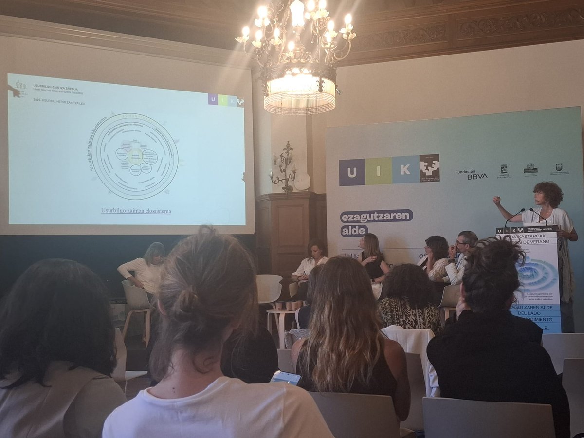 Usurbilgo Udalak <a href="/uik_eus/">UIK</a> -en "Zainketen Tokiko Ekosistemak: komunitatea, lurraldea eta berrikuntza" ikastaroan parte hartu du, Usurbilgo zaintza eredu propioa eta zaintza ekosistema osatzeko egindako ibilbideaz eta aurrera begirako erronkez hitz egiteko.