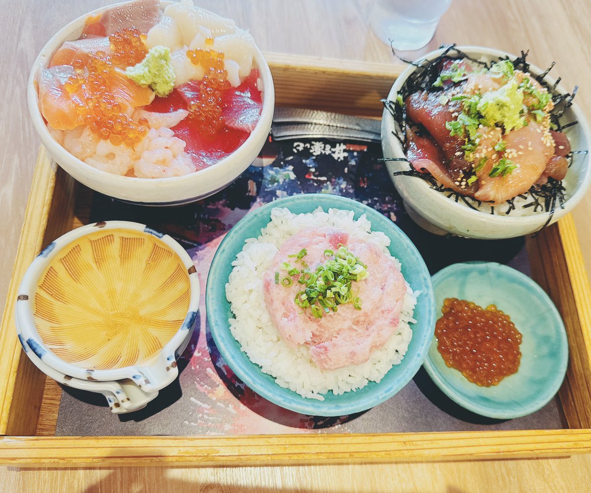 夏遊び計画その1
商店街の食べ歩きはやっぱり楽しい〜〜〜〜！！