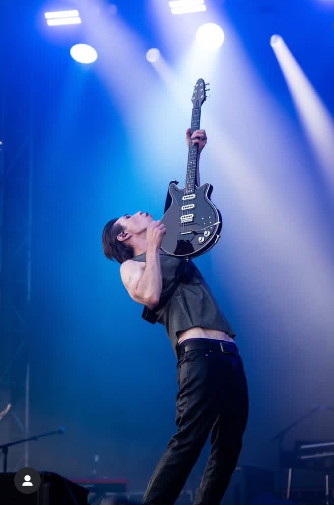 we’ve might’ve played a show last night. 
thanks for having us, london!