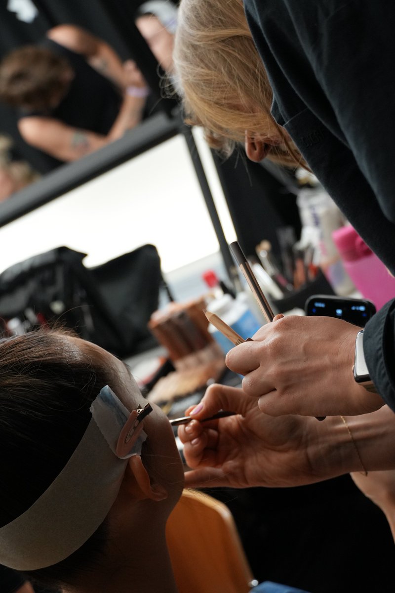 Come behind the scenes of <a href="/Patou/">Patou</a> 
SS26 Fashion Show with lead MUA Janeen Witherspoon using our new Artist Color Crayon for a sculpted look.

#PFW #MAKEUPFOREVER