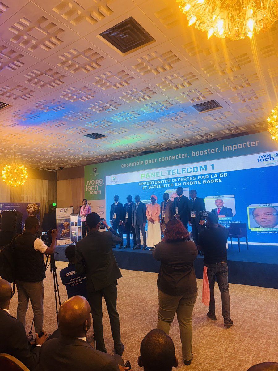 Ivoire Tech Forum | 
Panel telecom 1 

Thème : Opportunité offertes par la 5G et satellite en orbite basse. 

#ivoiretechforum #5G #transformationdigitale