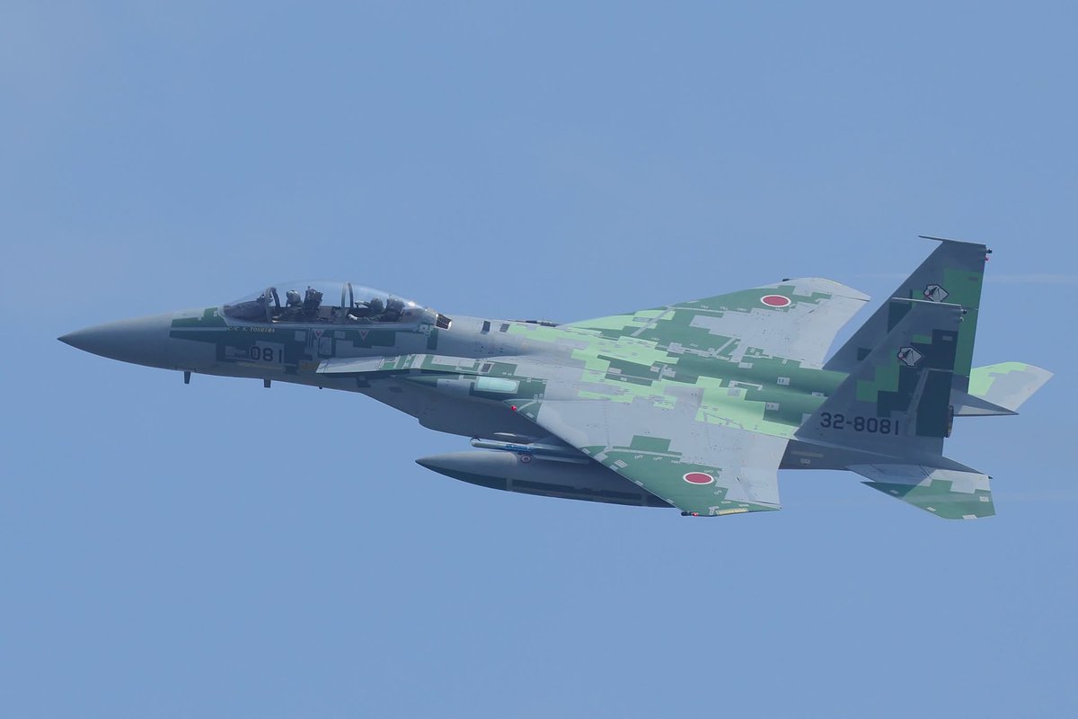 誕生日を兼ねて5連休いただき小松基地へ( ´艸｀)

３５のハイレートやらアグレスの新色やら303のハイレートやら

楽しめました♪

お会いした皆様お疲れさまでした～

#小松基地