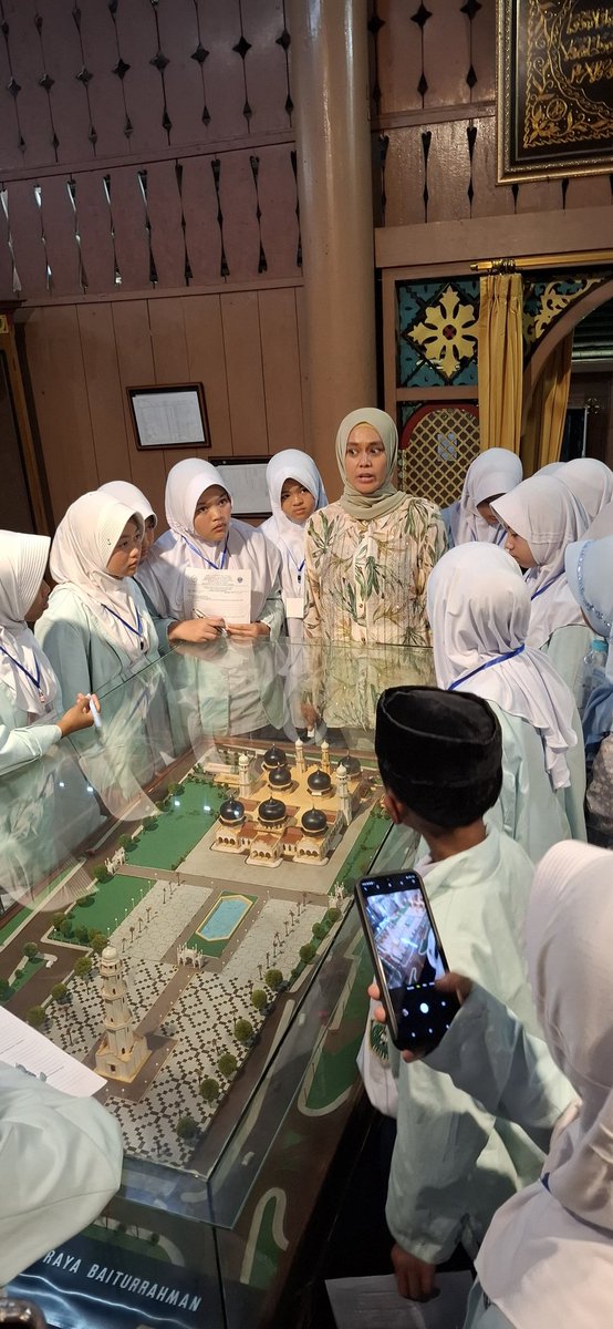 Anjungan Pemerintah Aceh TMII tweet media