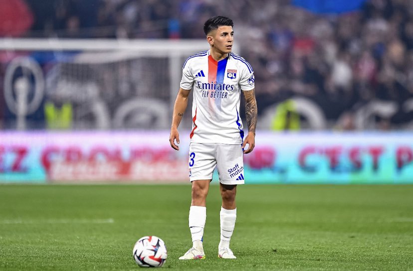 FRSLBenfica's tweet photo. 🚨 THIAGO ALMADA AURAIT UN ACCORD AVEC BENFICA POUR UN CONTRAT JUSQU’EN 2030 

Le joueur fait le forcing auprès de John Textor pour nous rejoindre 🦅 https://t.co/GOrIqp3gWb