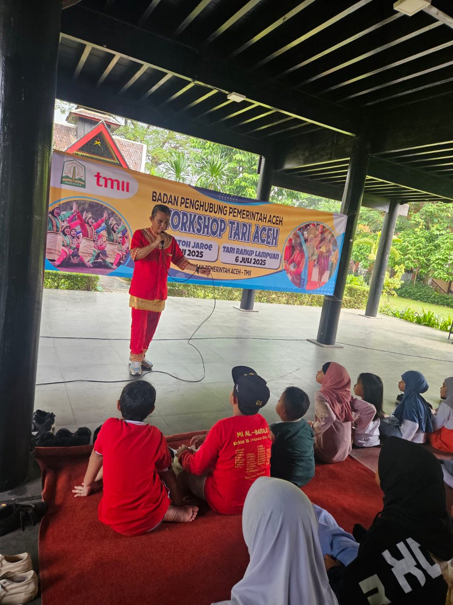 Anjungan Pemerintah Aceh TMII tweet media