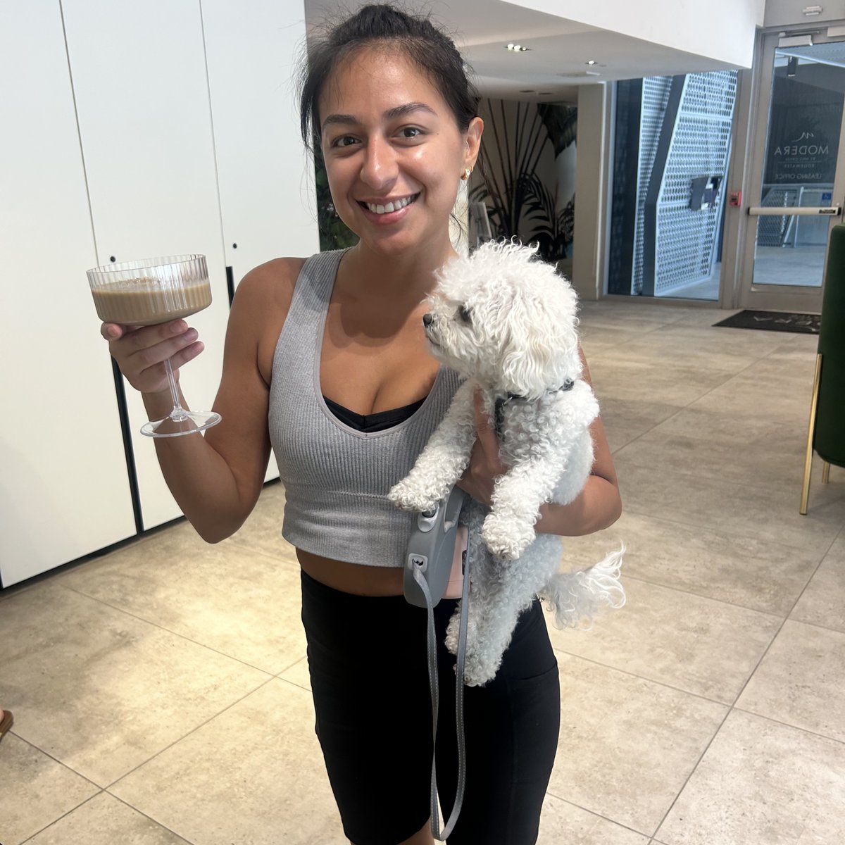 ModeraEdgewater's tweet image. Thank you for celebrating World Chocolate Day with us! 🍫 We hope we made your day a little sweeter—because you definitely made ours. 💛

#WorldChocolateDay #SweetMoments #ModeraEdgewater #MillCreekResidential #ResidentEvents #ApartmentLiving #MiamiApartments