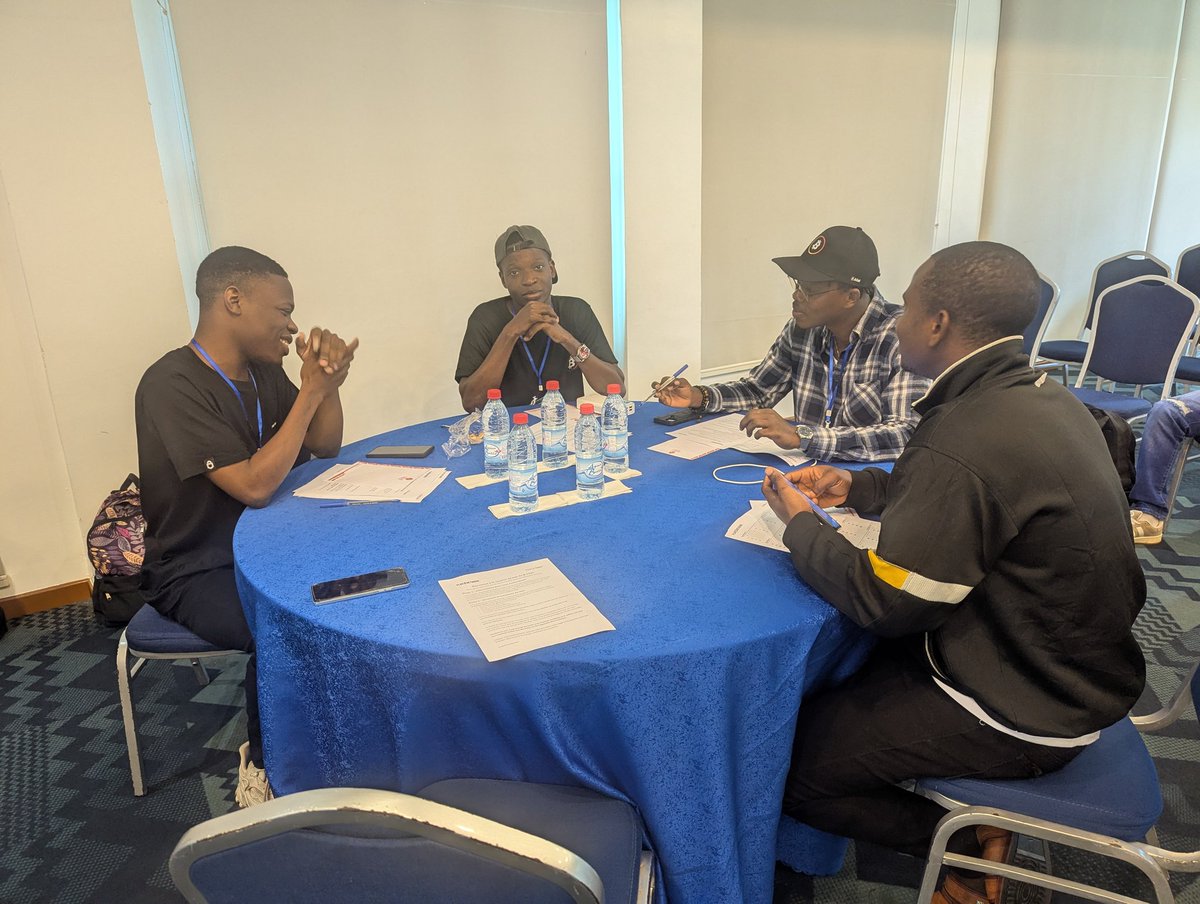 Togo_Bitcoin's tweet image. Ce weekend, Togo Bitcoin Community a répondu à l'invitation à l'événement Bitcoin MasterMind au Bénin, Nous avons fièrement présenté l’évolution de l’adoption du #Bitcoin au Togo devant un public engagé et curieux. Une belle opportunité de partager notre vision 🔭.
#Blockchain