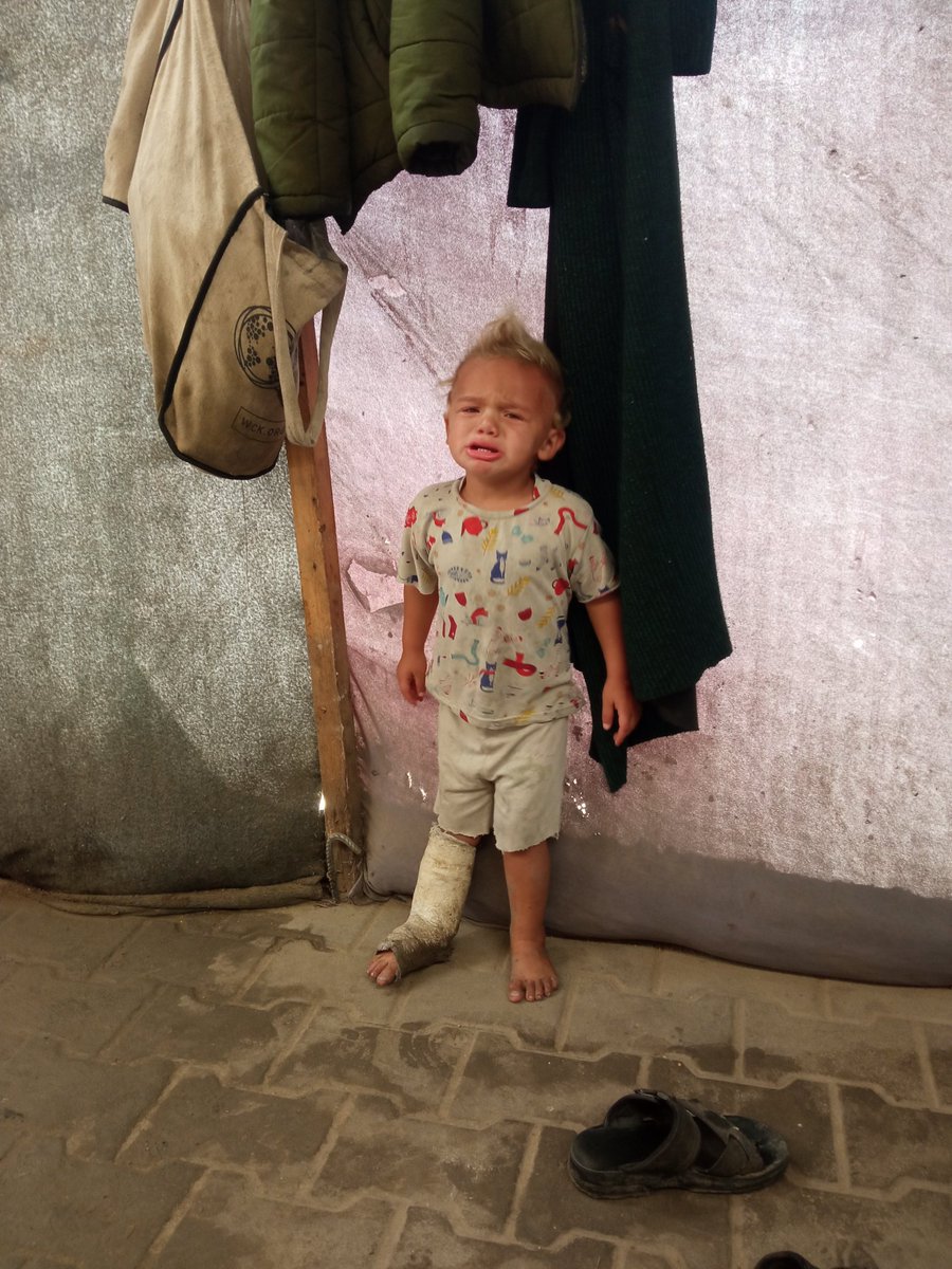 gazadream12's tweet image. I can’t sleep while my baby starve
He scream for food that I don’t have. He cry constantly from hunger. And my heart breaks everyday
I am so tired of asking for help but I don’t have other options
The survival of my baby is in your hands
Donation link👇 chuffed.org/project/137431…