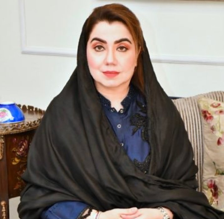 muqadasawann's tweet photo. ثمر ہارون بلور نے ذاتی وجوہات کی بنا پر عوامی نیشنل پارٹی چھوڑ کر ن لیگ جوائن کرلی https://t.co/6jbj0A97cC