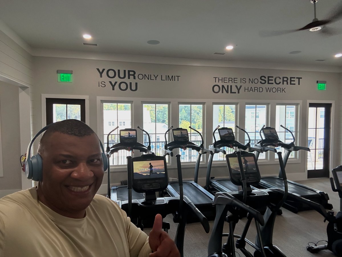 servemoore52's tweet image. I like to start my mornings by taking a little time to get my heart and mind ready for the day. I love seeing these daily reminders! Make it a great day!#AHsome#iamatiger