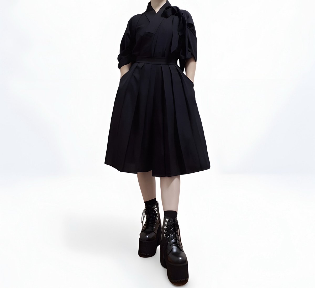 袴パンツハーフに付属の袴紐をたすき掛けしてみたら機動性抜群でびっくり…！
ウエストゴムのおかげで半着物をインするだけも衿元崩れにくいのも良い！