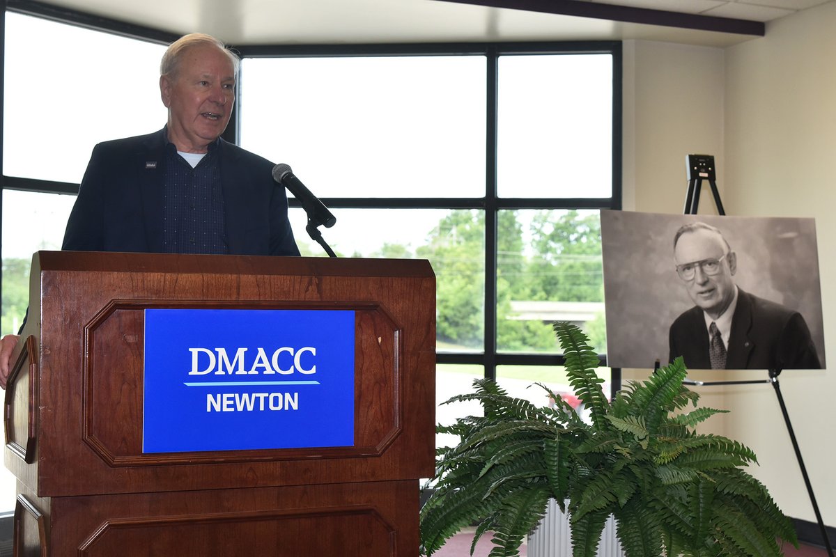 DMACCFoundation's tweet photo. We’re thrilled to share that the DMACC Newton Campus main building now proudly honors Carroll Bennett—an early DMACC visionary whose leadership helped lay the groundwork for the College we know today.

Read the full story here: https://t.co/76erZAiRph https://t.co/IANNiuctrd