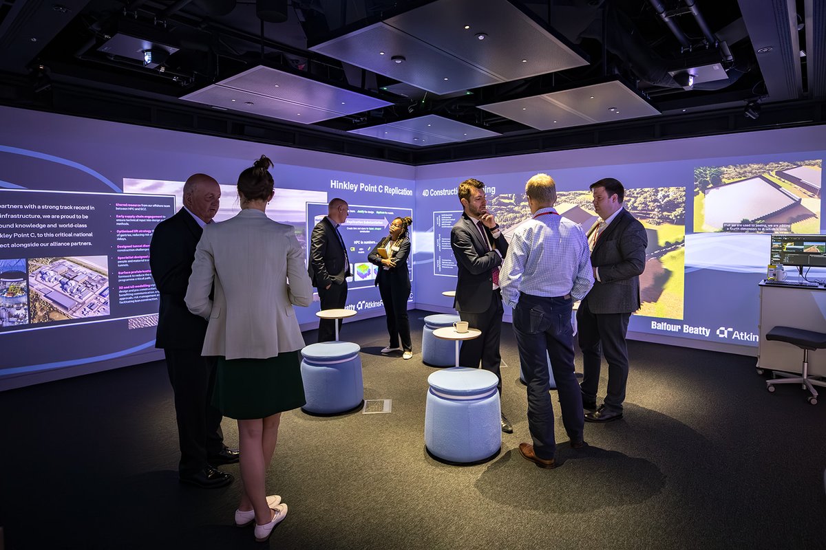 balfourbeatty's tweet image. Thank you to the MPs and guests who joined our Balfour Beatty and @atkinsrealis #SizewellC showcase yesterday to learn how this project will provide clean energy, growth and skills for decades.
💡 Tech demos
🎓 Inspiring grads
🤝 Industry insights
#NetZero #STEM #CleanEnergyUK