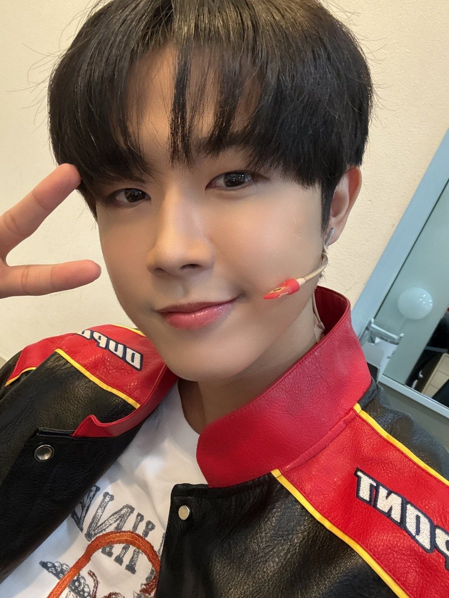 오랜만에 드림하이 뿌시고왔다😆

#동현 #DONGHYUN #드림하이