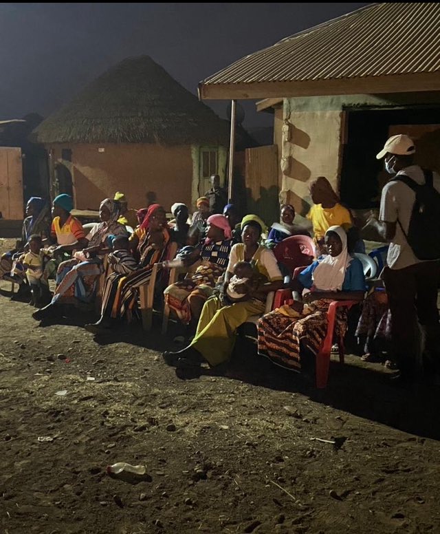 AkeyErnest's tweet photo. During a field visit to Atebubu-Amantin, I met women’s cooperatives driving value chains with one powerful asset;TRUST.

When one takes a loan, all stand as guarantors. They watch each other, grow together because failure of one affects all.

Empowerment isn’t always complex. https://t.co/SNOb98azUr