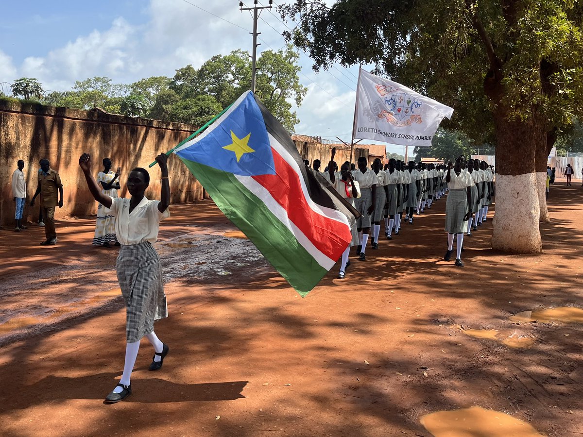 orlamtreacy's tweet image. 14 years on and we are still marching, Happy Independence Day from South Sudan. We continue to pray and work for peace 🇸🇸❤️