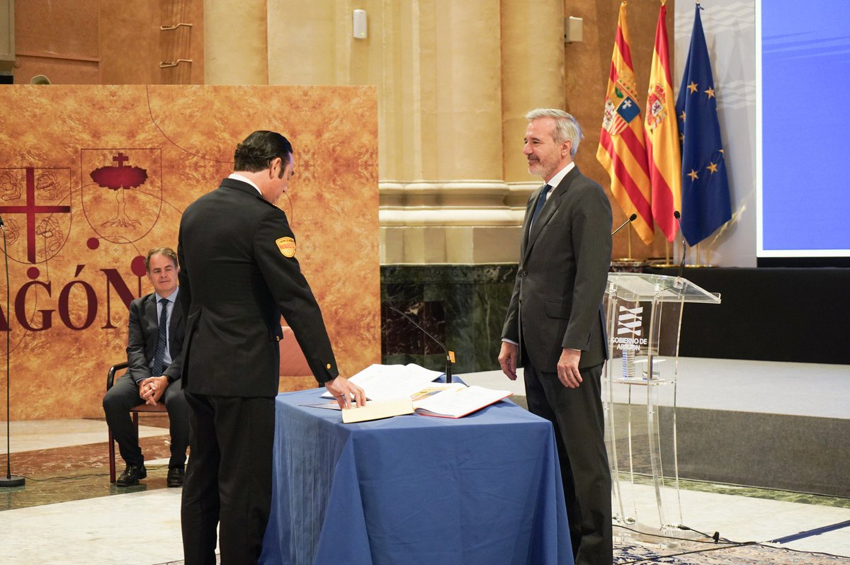 👮‍♂️El Consejo de <a href="/cuentasdearagon/">Cámara de Cuentas de Aragón</a> ha asistido esta mañana al acto de toma de posesión del comisario jefe de la Unidad del Cuerpo Nacional de Policía Adscrita a la Comunidad Autónoma, Félix Jodrá.