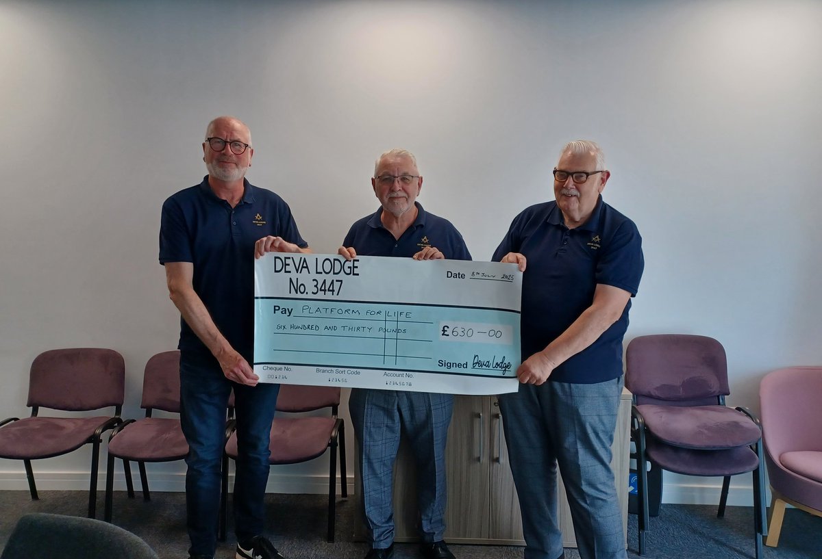 PfLChester's tweet image. Many thanks to the Deva Lodge of Freemasons for their very generous donation!
#Chester #MentalHealth
