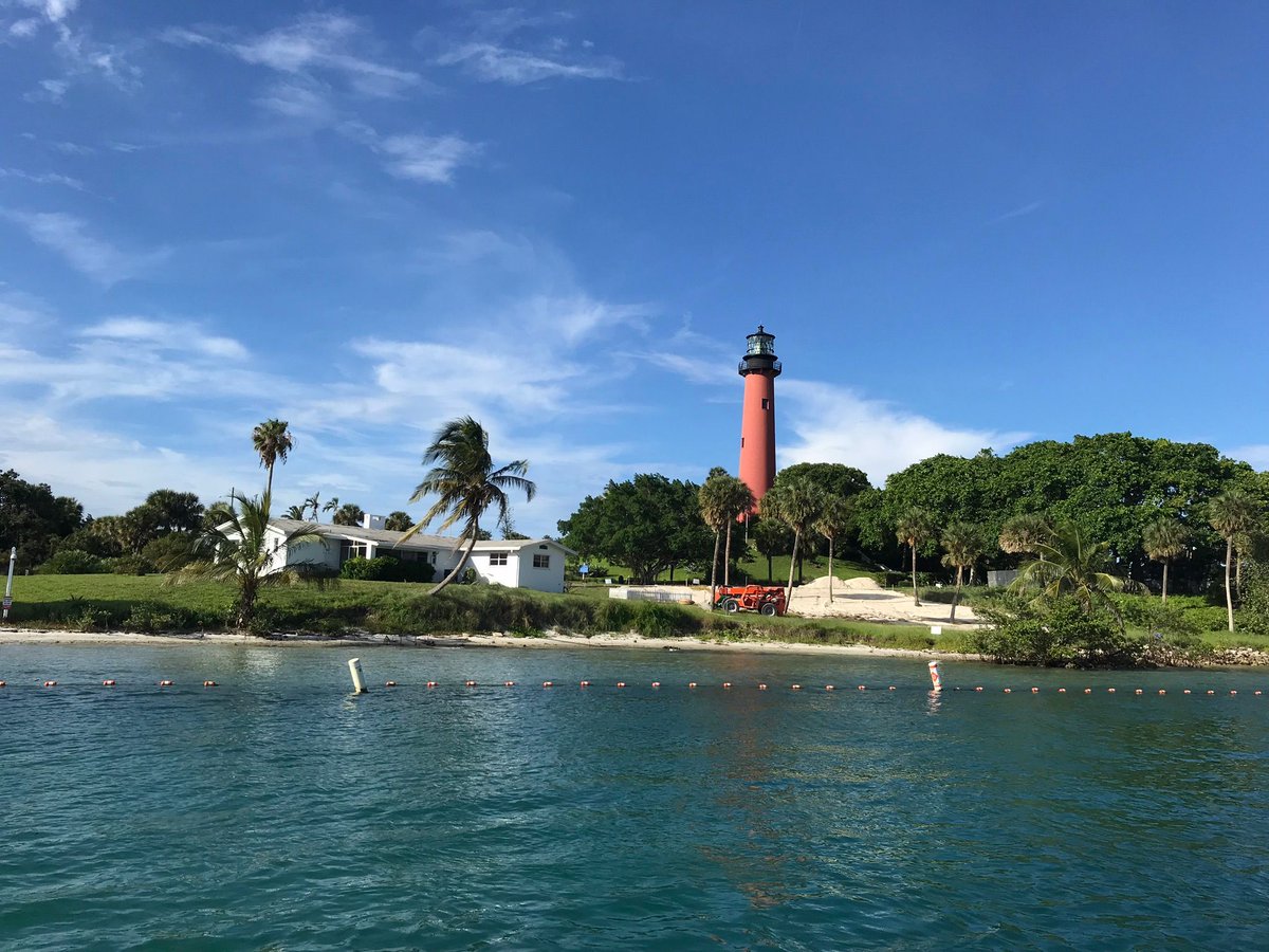 joliverrealtor's tweet image. Beach in the morning, tacos by the inlet, paddleboarding by sunset. Jupiter’s got the formula down. #JupiterFL #JupiterBeach #SouthFloridaLife #LiveWhereYouVacation
