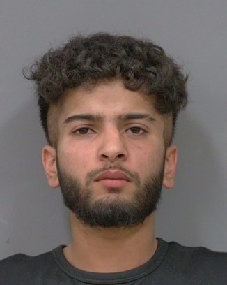 Update: Arrests Made in Violent Robberies Targeting South Asians, including 2SLGBTQ+ Community Members

Please note that a media scrum will be held at 2 p.m. at #PeelPolice Headquarters, 7150 Mississauga Road

Read More: peelpolice.ca/Modules/News/i…