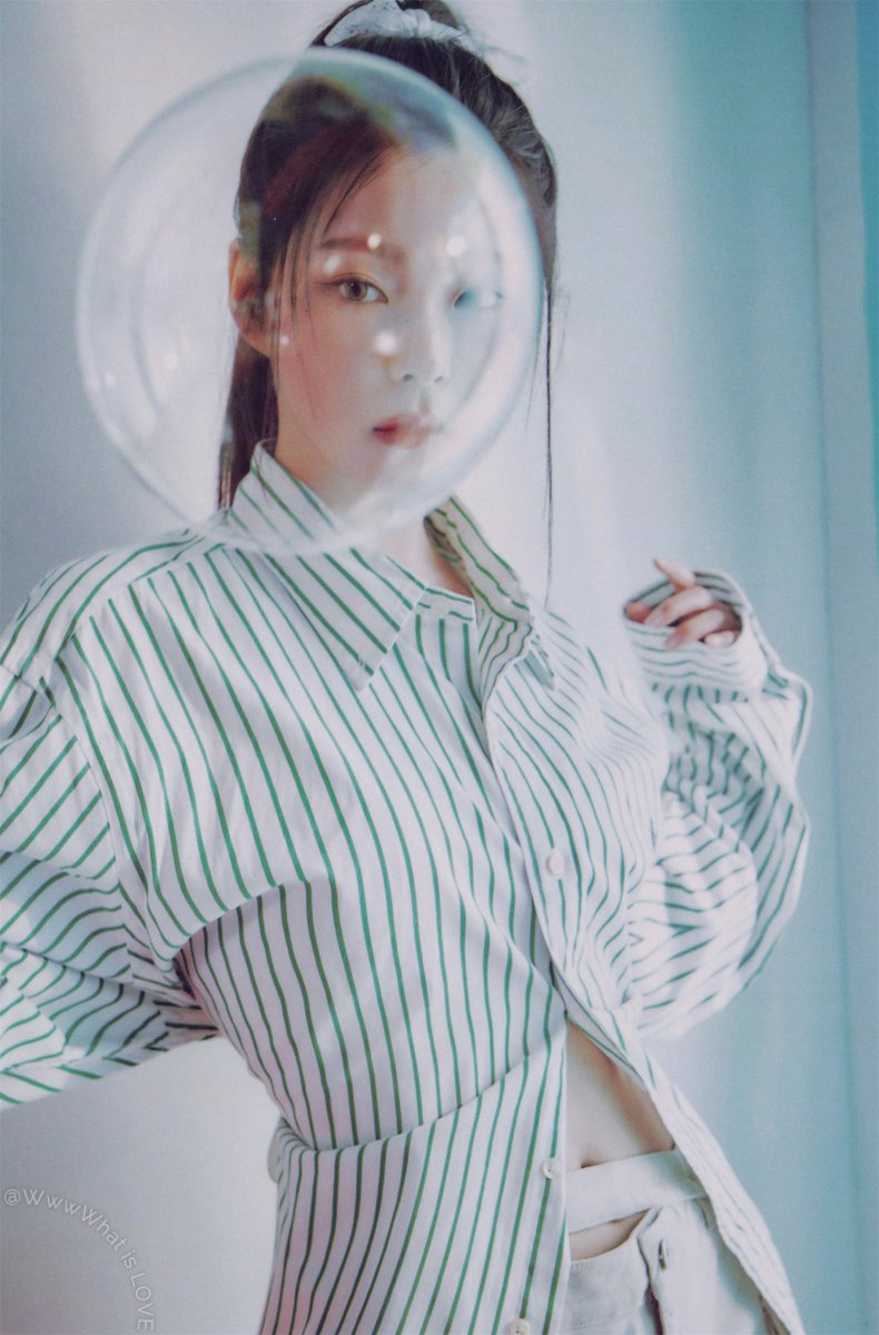 WhatisLOVE4321's tweet photo. [SCAN] A Midsummer NMIXX’s Dream(Digipack Ver.)
KYUJIN

#KYUJIN #규진
#NMIXX #엔믹스
#A_Midsummer_NMIXXs_Dream
#Party_O_Clock https://t.co/5pCMlKLqfj