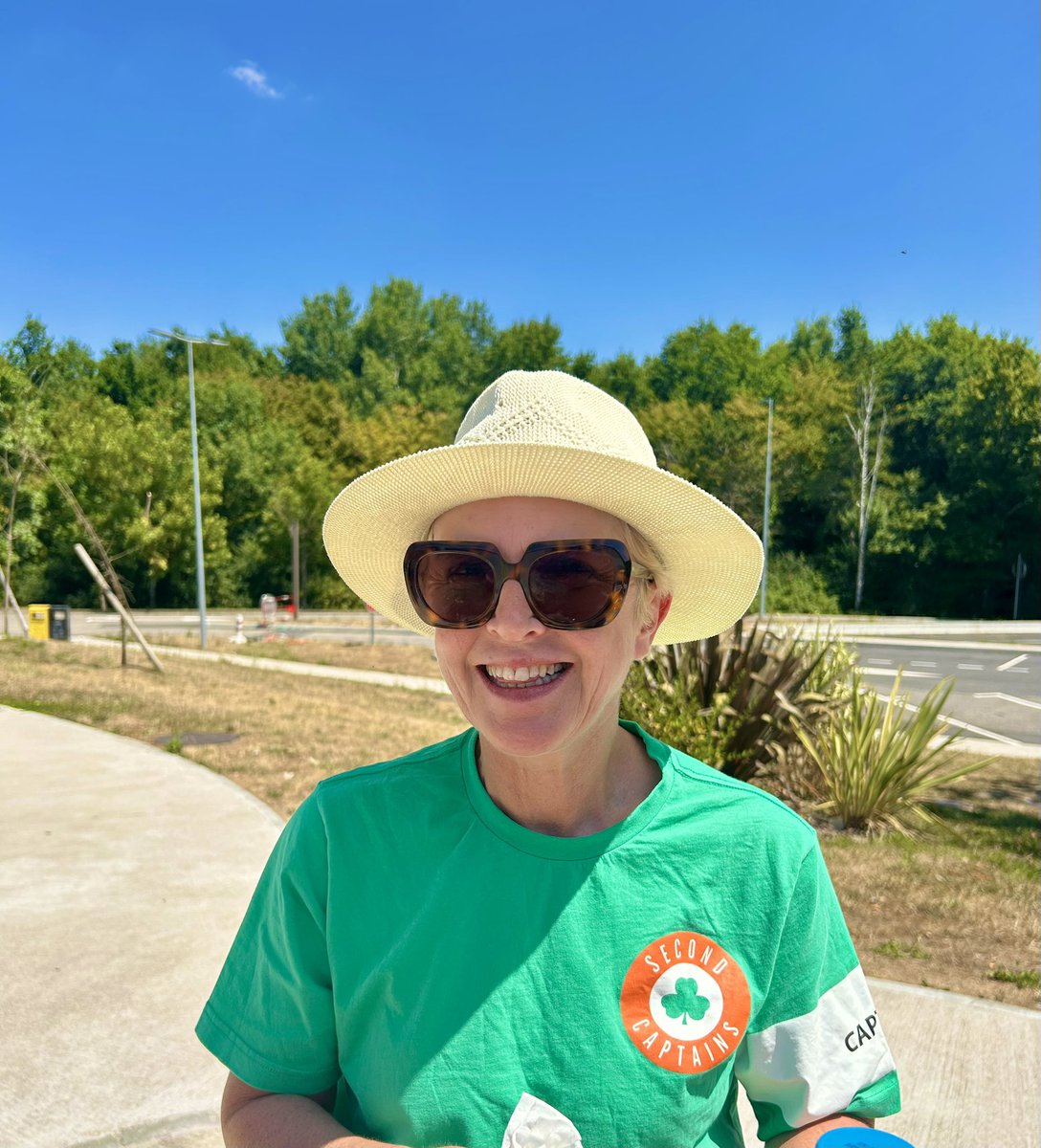 Le deuxième capitaine en France! <a href="/SecondCaptains/">Second Captains</a> <a href="/itsemmatiernial/">Emma Tierney</a>