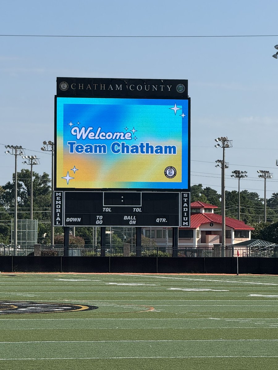 RandomSportsGem's tweet image. Memorial Stadium in Savannah, Georgia!