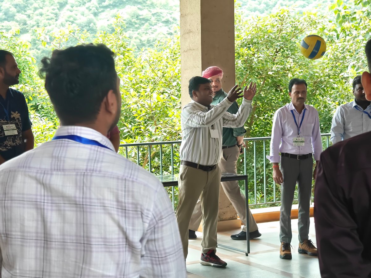 We’ve kickstarted a hands-on training programme on Faecal Sludge Treatment Plants (FSTPs) and Co-treatment Facilities at the Anil Agarwal Environment Training Institute (AAETI).  

A dynamic group of Urban Local Body (ULB) officers from Uttar Pradesh is here with us, diving deep
